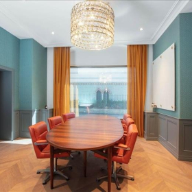 Exterior view of Place de la Fusterie 12. Click for details.