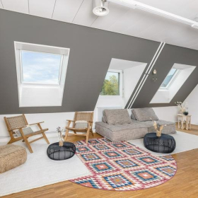 Serviced office centre to hire in Zurich. Click for details.