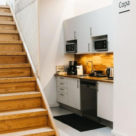 Exterior view of Rua Saraiva de Carvalho 1C Lisbon. Click for details.