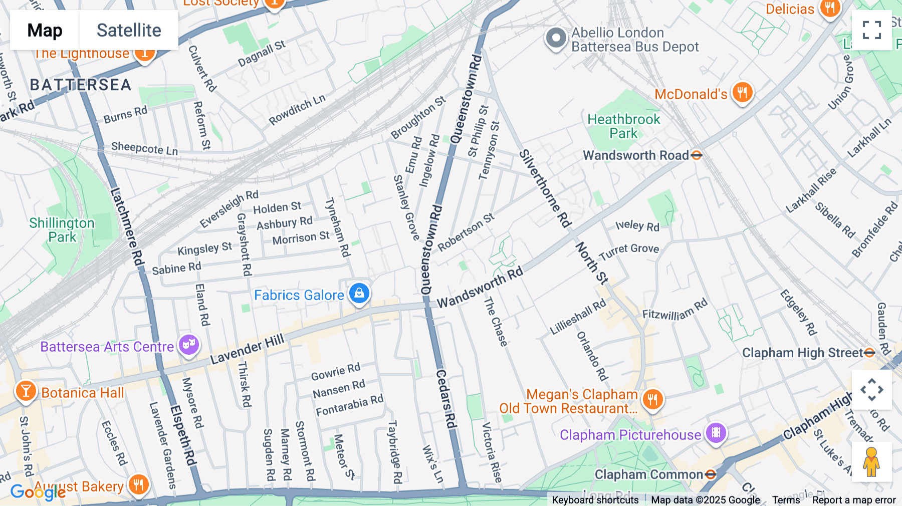 Click for interative map of 7 Heather Close, London, London