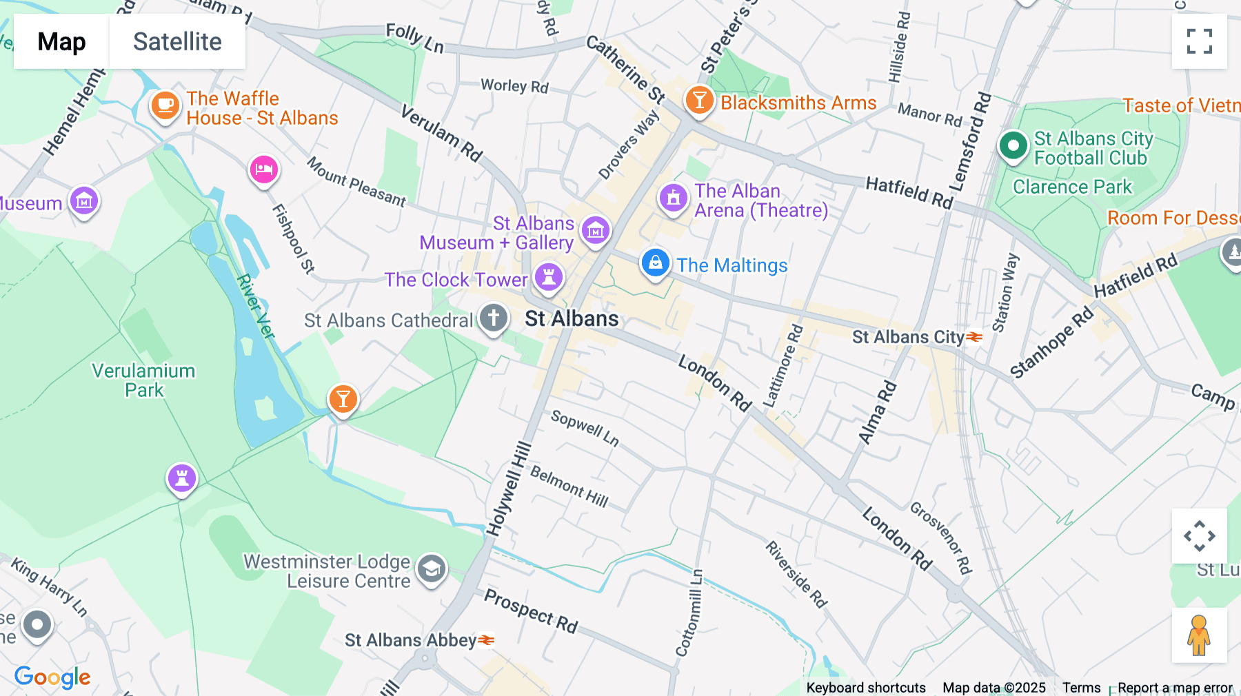 Click for interative map of 40 London Road, St Albans, Herts, St Albans