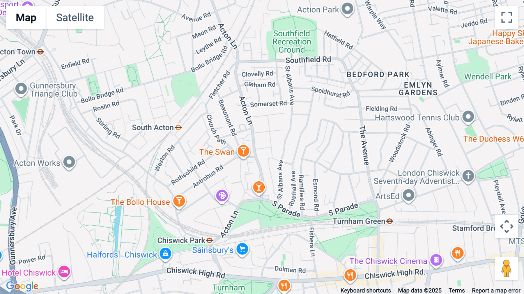 Click for interative map of 4 Evelyn Road, Chiswick, The Courtyard, London
