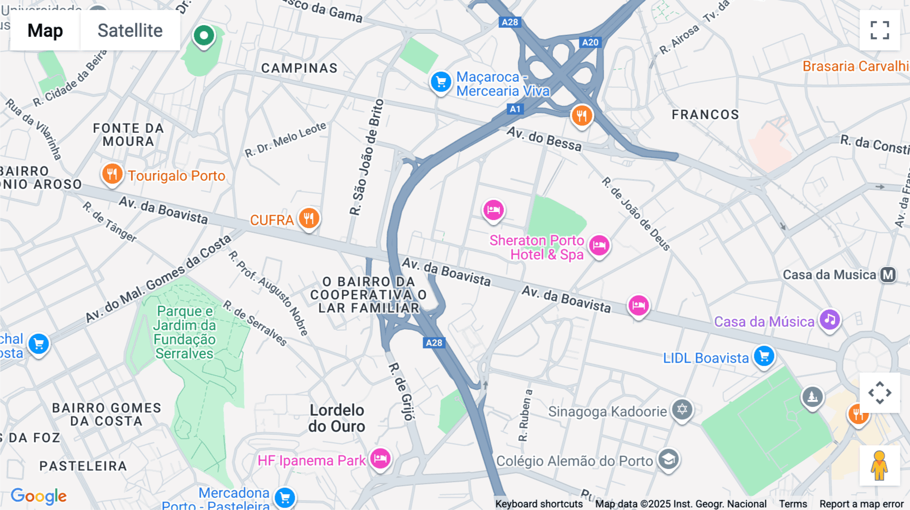 Click for interative map of R. de Azevedo Coutinho 39, Porto