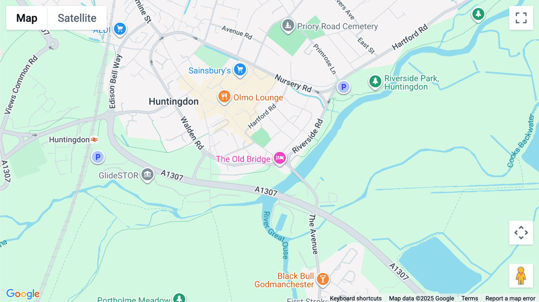 Click for interative map of Castle Hill House,  20 High Street, Huntingdon, Cambridgeshire, Huntingdon
