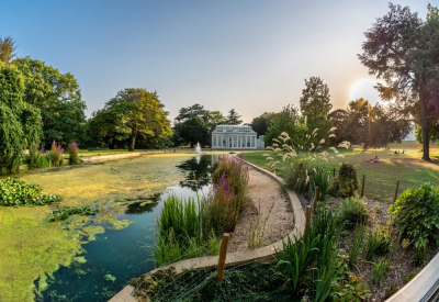 Gunnesbury public garden