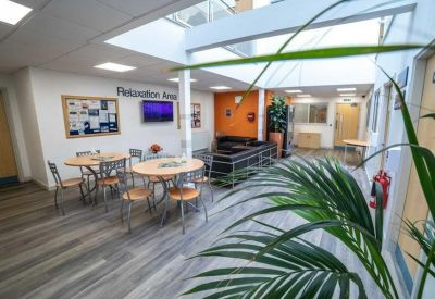 Exterior view of 3, Oswin Road