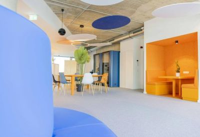 Exterior image of Av. da República 1363