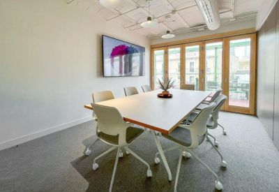 Carrer de Pere IV 128, Ferreteria