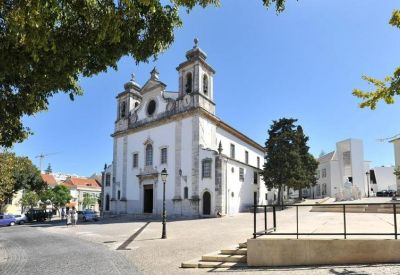 Exterior view of Rua Mestre de Aviz, 15 B