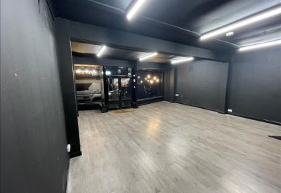 Interior of 74B Exeter Road