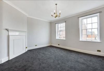 Executive office centre to rent in Windsor