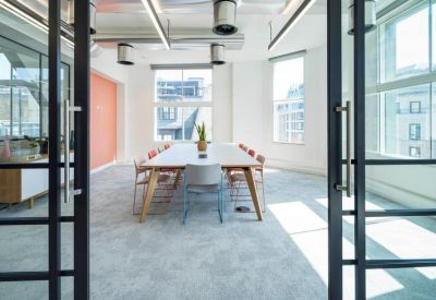 Office accommodation to let in London
