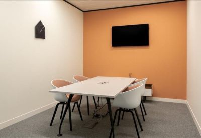 Executive office centre to hire in Glasgow