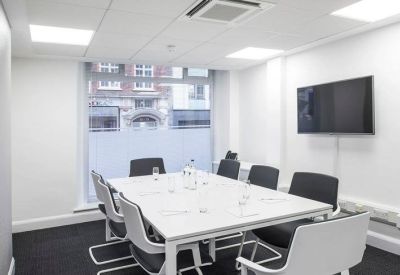 Office suites to rent in London