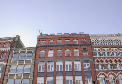 Executive office centre to let in London