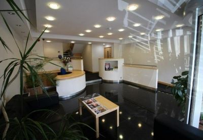 East Grinstead office space