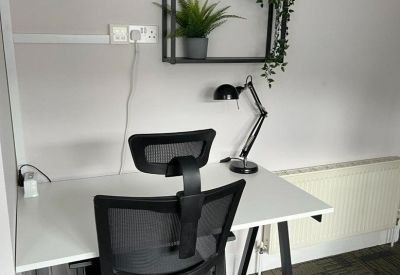 Serviced office centre to rent in Tonbridge