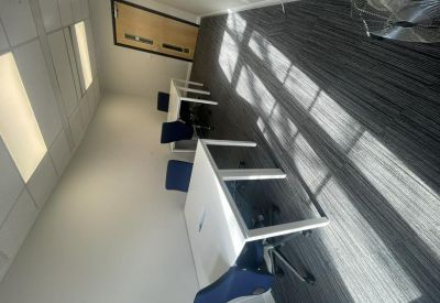 Executive office centres to let in London