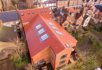 Exterior image of 40 London Road