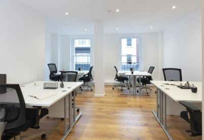 Serviced office to rent in London