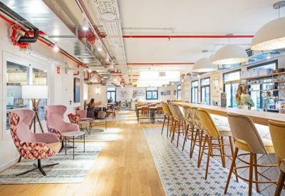 Offices at 6, Avinguda de la Catedral, Ciutat Vella