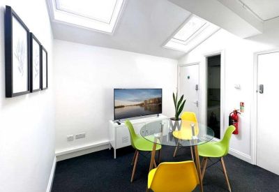 Offices at 7-8 Crescent Stables, 139 Upper Richmond Road