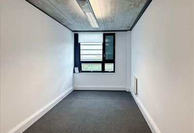 Andersons Road executive office centres