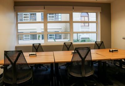 Serviced office to let in Lisbon