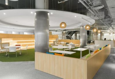 Exterior view of Avenida Fontes Pereira de Melo 16, Palácio Sotto Mayor