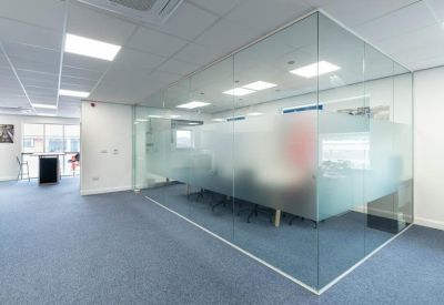 Office suite to lease in Durham