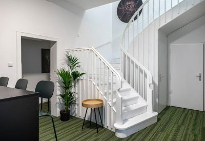 Exterior view of Bödekerstraße 1