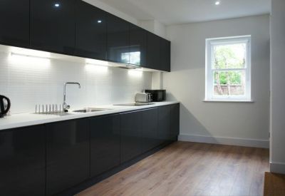 Executive office centre to lease in Liverpool