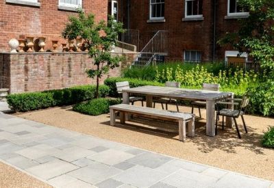 Dean Clarke House, Southernhay East