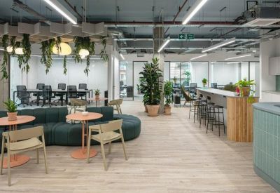 Exterior image of Unit 21, Fulham Broadway Centre, Fulham Road