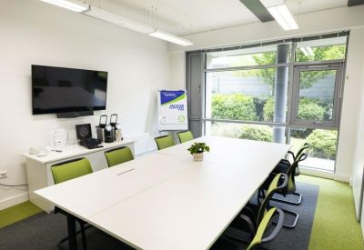 Office suites to rent in Hoddesdon