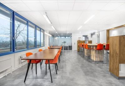 Laan van Westroijen 6