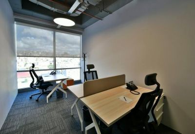 Merkez Mahallesi, Ayazma Yolu Caddesi No:37, Papirus Plaza Kat:6