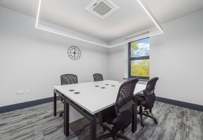 Serviced offices to let in Alderley Edge