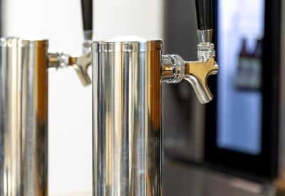 Executive suite to let in Uxbridge