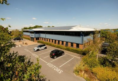 Office spaces in central Chalgrove
