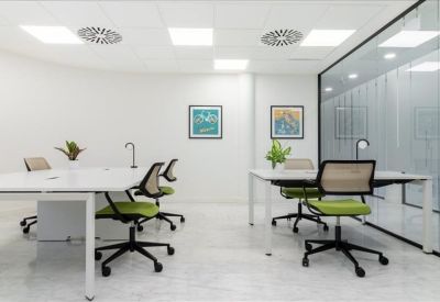 Offices at Avenida Perfecto Palacio de la Fuente 1