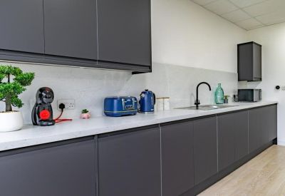 Office suite to let in Peterborough