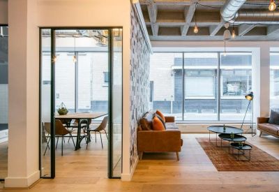 Exterior view of 114-116 Curtain Road