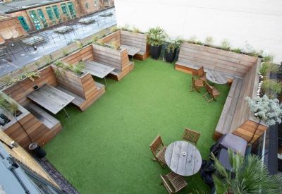 Serviced office - London