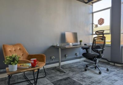 Serviced offices to let in Leigh