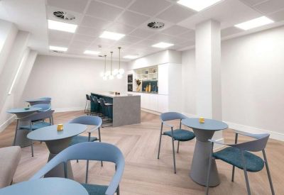 Serviced office in London