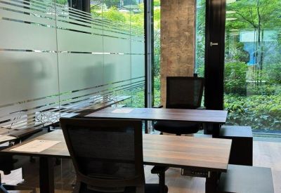 Exterior view of 13, 19, Neue Rothofstraße