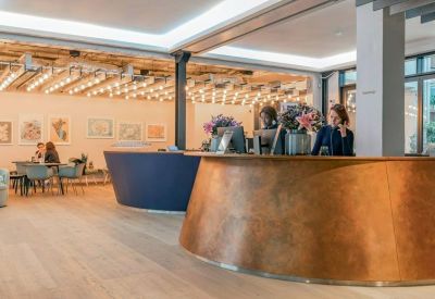 Serviced office - London