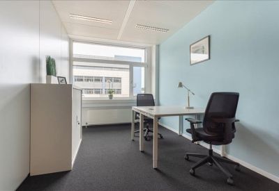 Exterior view of 43 avenue John F. Kennedy