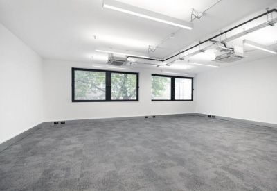 Executive suite to let in London